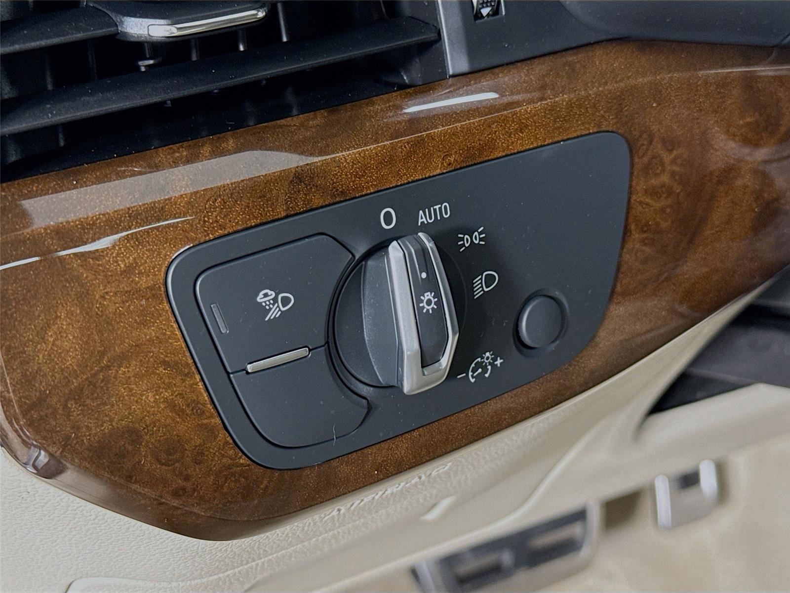 Used 2019 Audi A5 2.0T Premium Plus w/ Premium Plus image 11