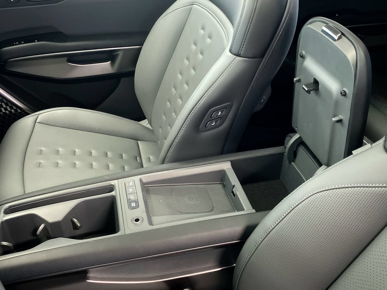 New 2026 Kia EV9 Wind AWD/4WD image 29