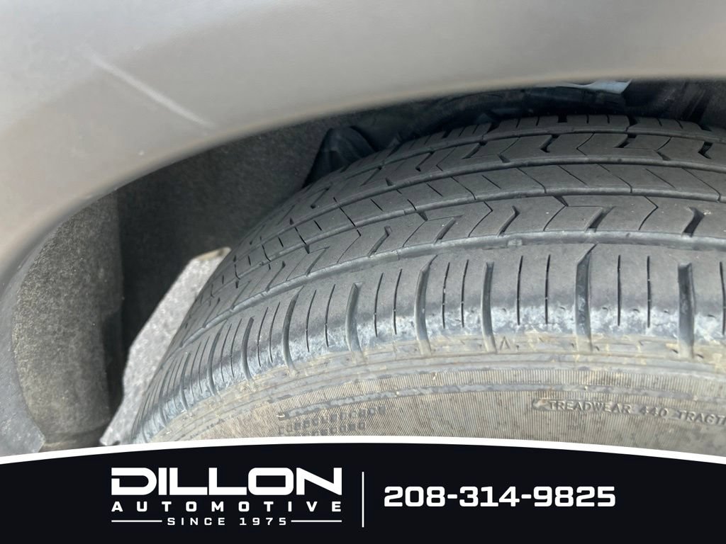 Used 2025 Nissan Rogue SV AWD/4WD image 25