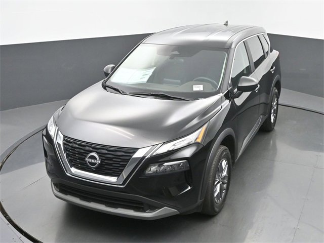 Used 2023 Nissan Rogue S image 38