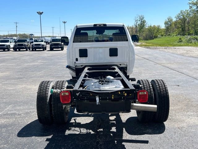 Used 2025 RAM 5500 Tradesman AWD/4WD image 4