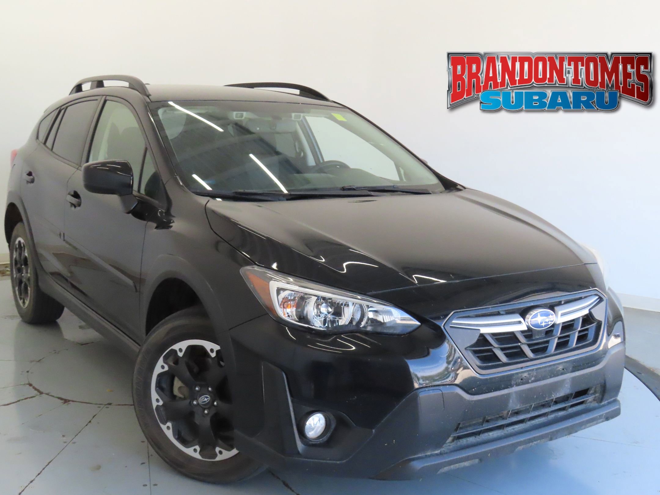 Certified 2023 Subaru Crosstrek 2.0i Premium image 1