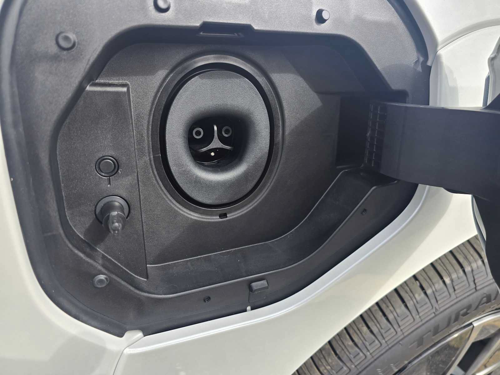 New 2026 Toyota bZ FWD image 10