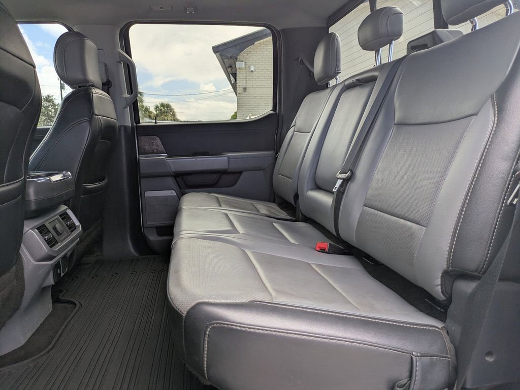 Used 2021 Ford F150 Lariat image 13