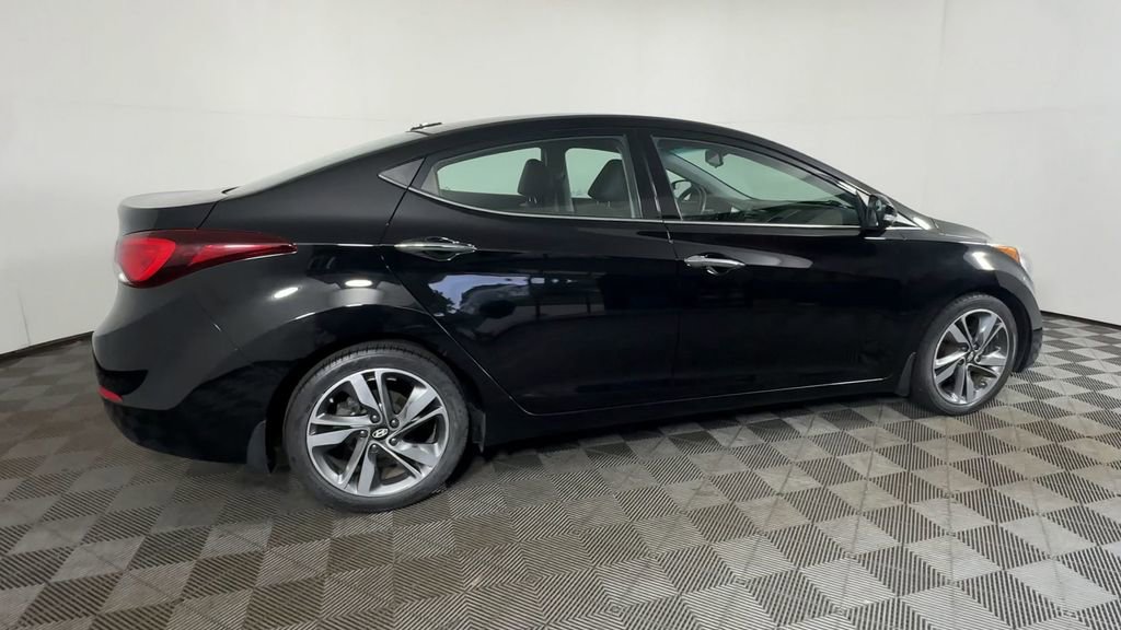 Used 2015 Hyundai Elantra Limited FWD image 12