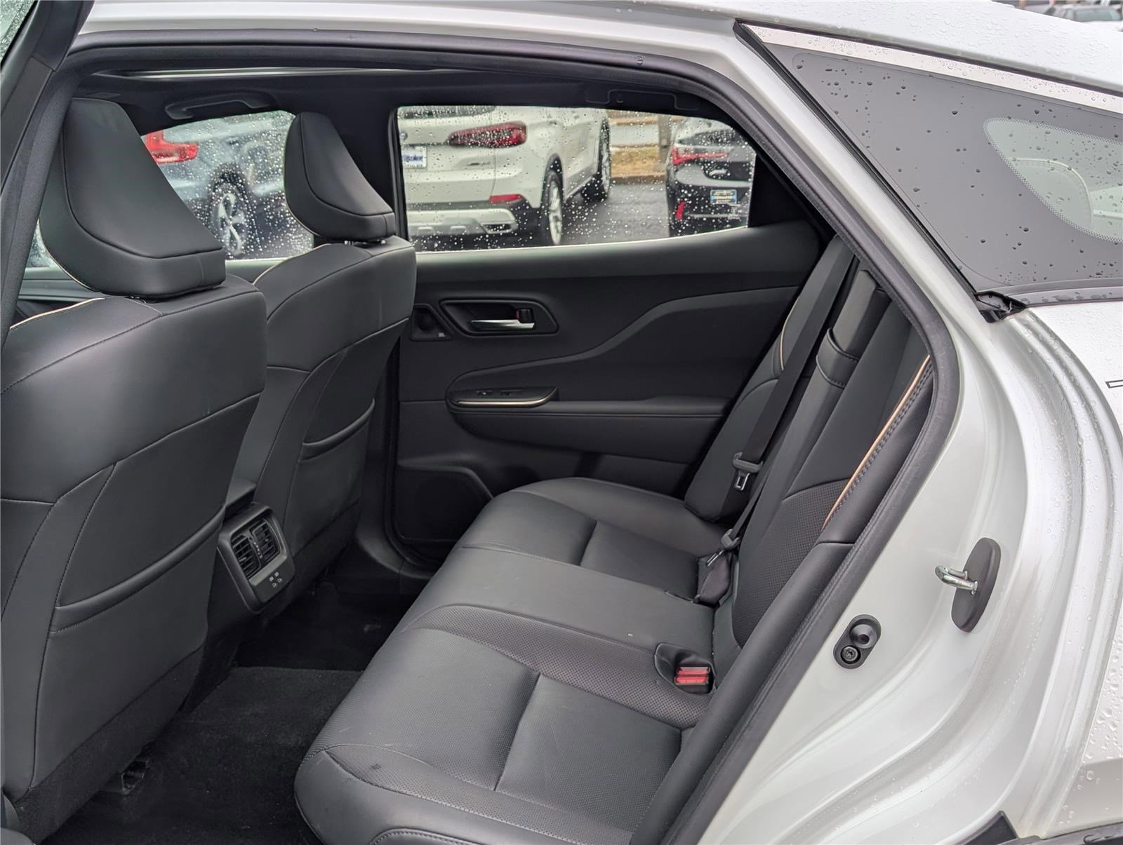 Used 2023 Toyota Crown Platinum image 14