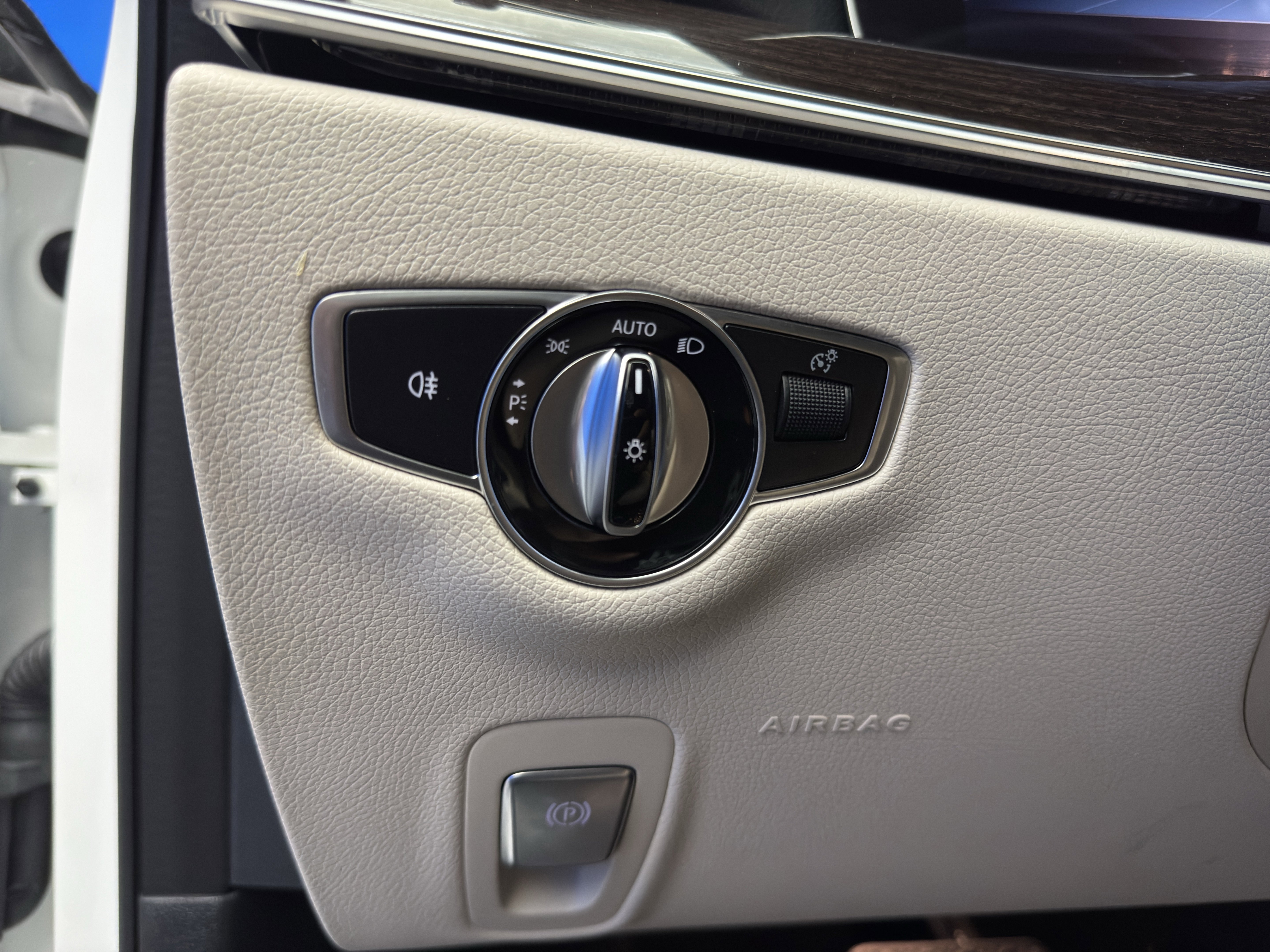 Used 2020 Mercedes-Benz E 450 4MATIC Sedan image 16