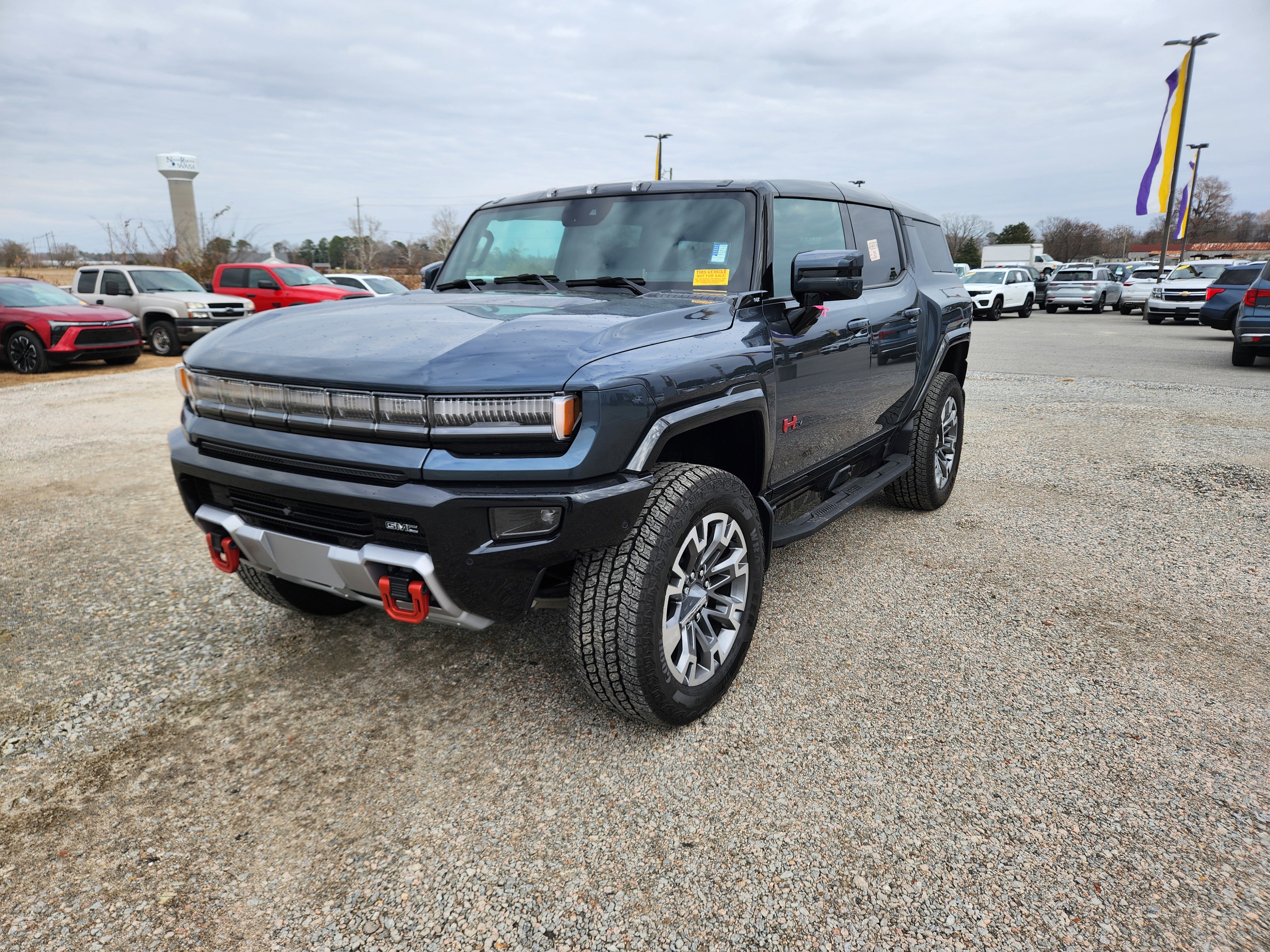 Used 2025 GMC Hummer EV 3X w/ LPO, Sport Package image 6