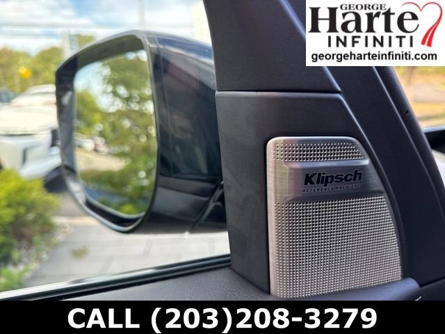 New 2026 INFINITI QX80 4WD w/ Sport Exterior Package image 37