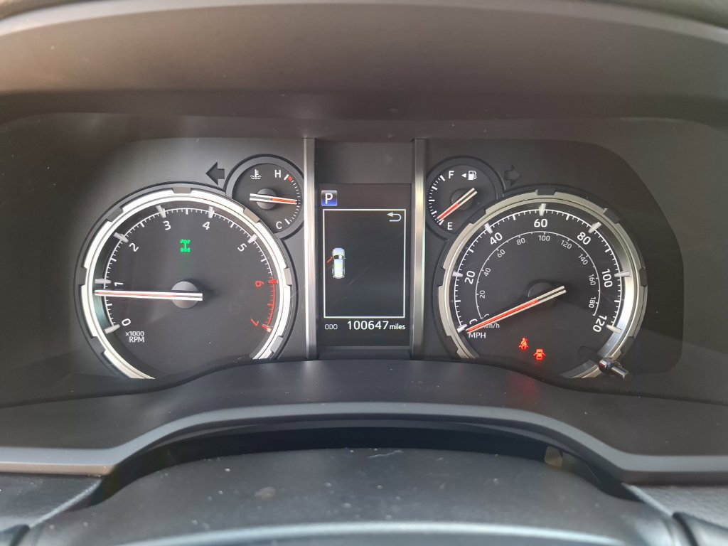 Used 2021 Toyota 4Runner Venture w/ Moonroof Package AWD/4WD image 20
