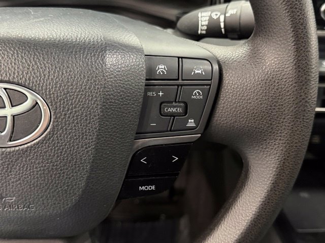 Used 2025 Toyota Camry LE FWD image 17