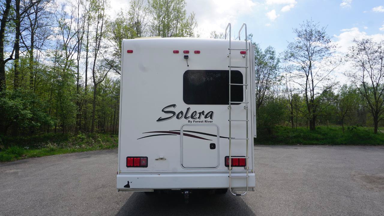 Used 2012 Mercedes-Benz Sprinter 3500 image 4