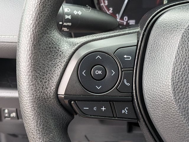 Used 2024 Toyota RAV4 XLE AWD/4WD image 22