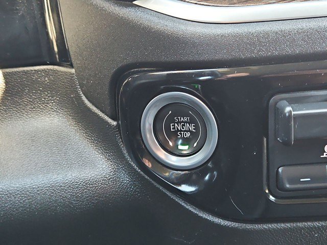 Used 2022 Chevrolet Silverado 1500 LT w/ All Star Edition Plus RWD image 16