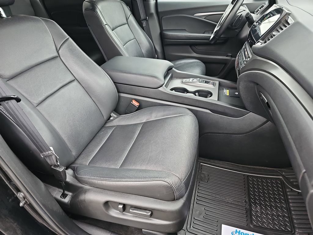 Used 2024 Honda Passport EX-L image 12