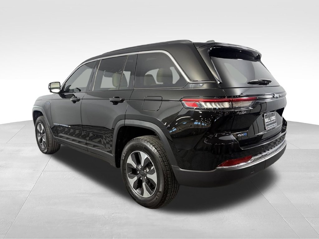 Used 2025 Jeep Grand Cherokee Limited 4xe AWD/4WD image 10