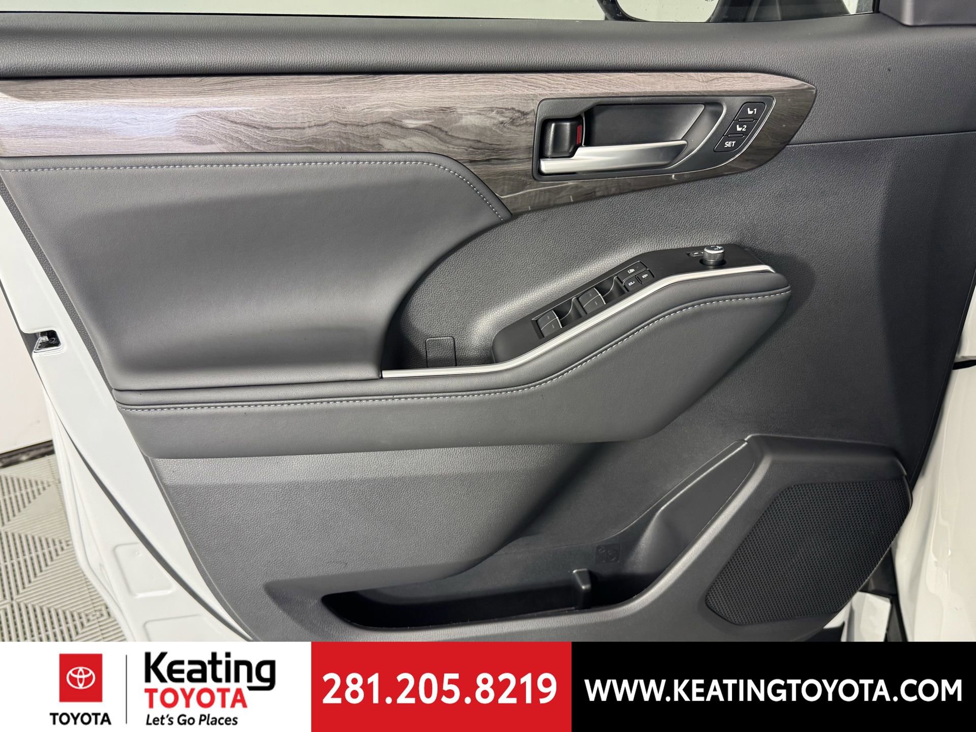 New 2026 Toyota Highlander Limited image 13