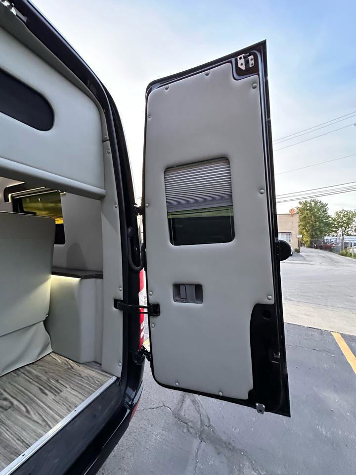 Used 2015 Mercedes-Benz Sprinter 2500 w/ Active Safety Plus Package image 15