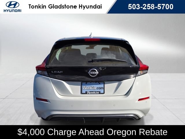 Used 2025 Nissan Leaf S FWD image 4