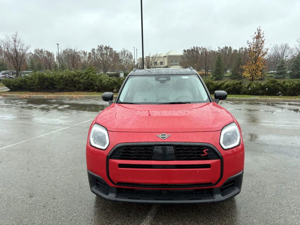 Certified 2025 MINI Cooper Countryman S image 2