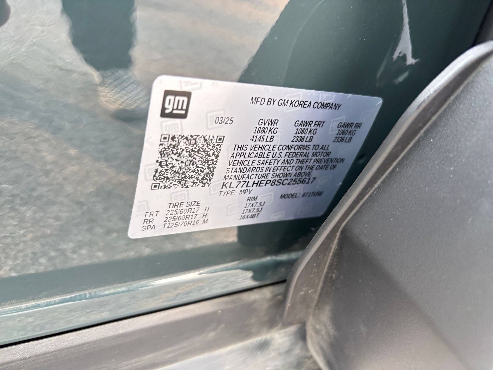 Used 2025 Chevrolet Trax LT w/ LT Convenience Package FWD image 29