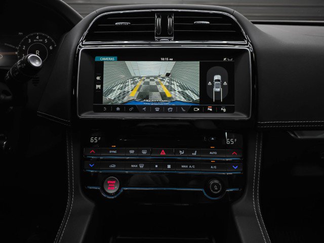 Used 2019 Jaguar F-PACE S AWD/4WD image 26