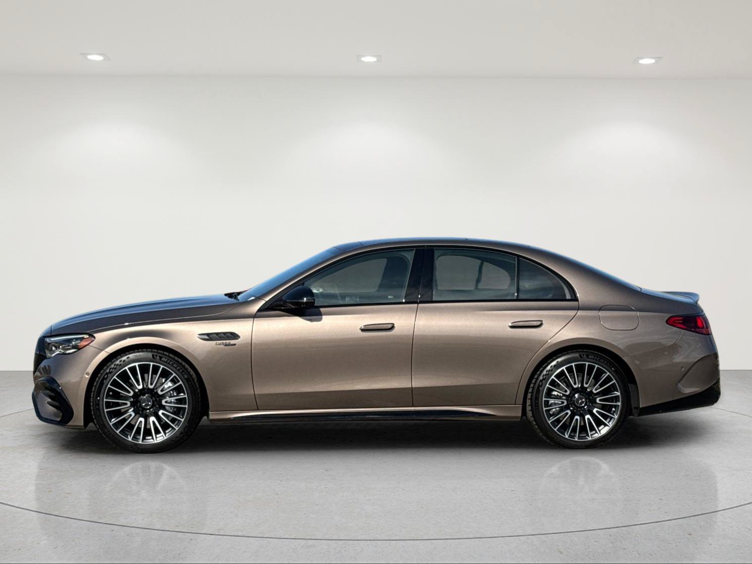 New 2027 Mercedes-Benz E 53 AMG e 4MATIC Sedan image 2