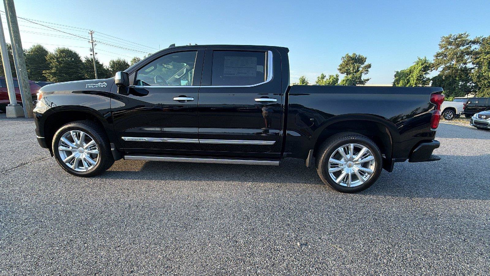 New 2026 Chevrolet Silverado 1500 High Country AWD/4WD image 12