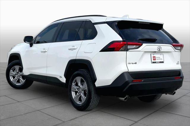 Certified 2025 Toyota RAV4 LE AWD/4WD image 12