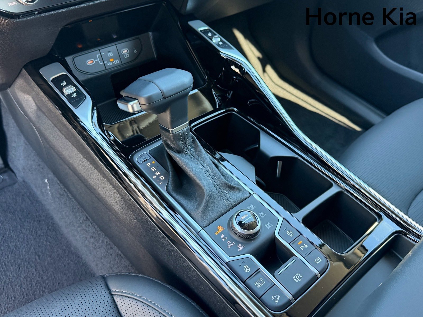 New 2026 Kia Sorento SX image 21