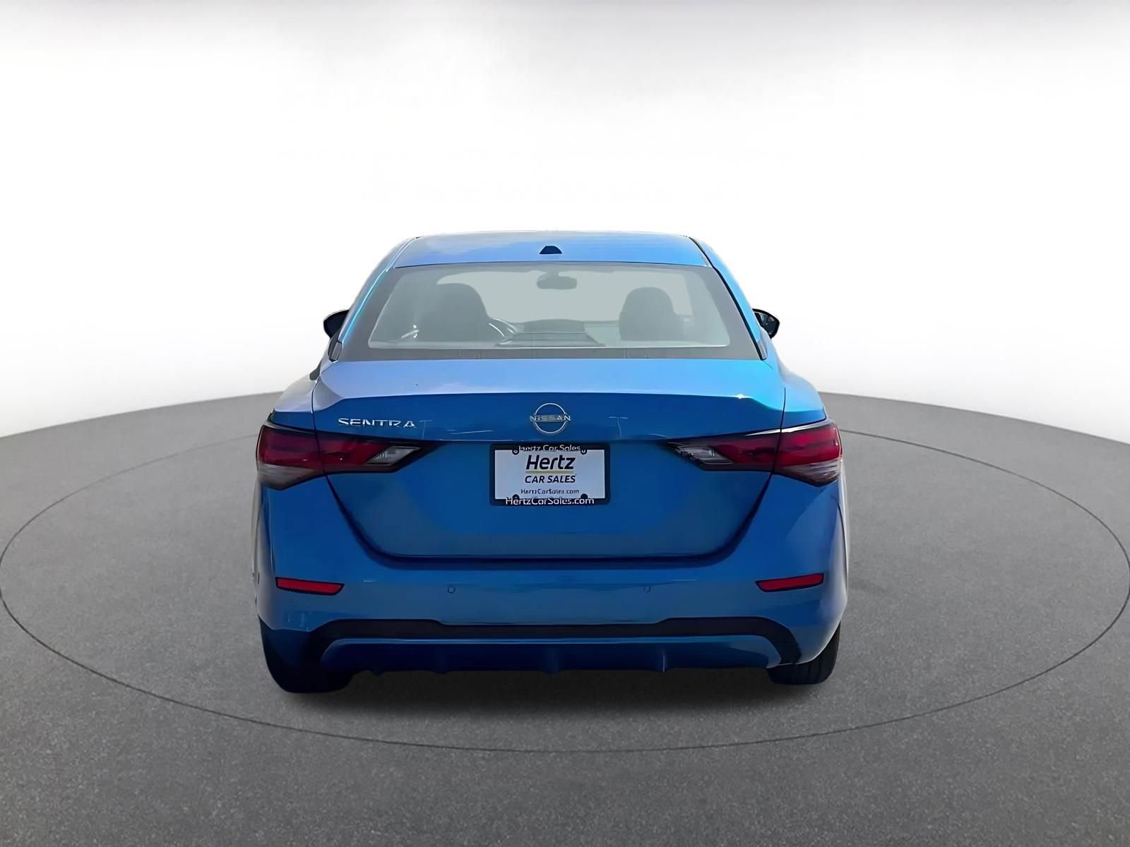 Used 2025 Nissan Sentra SV image 12