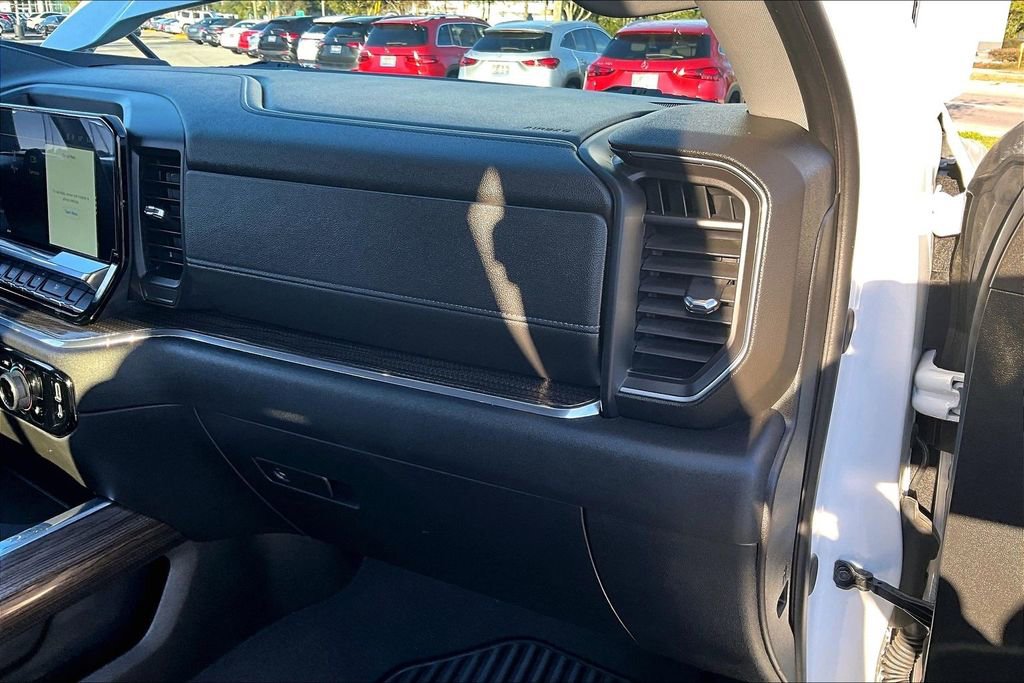 Used 2024 Chevrolet Silverado 1500 RST w/ Convenience Package II image 23