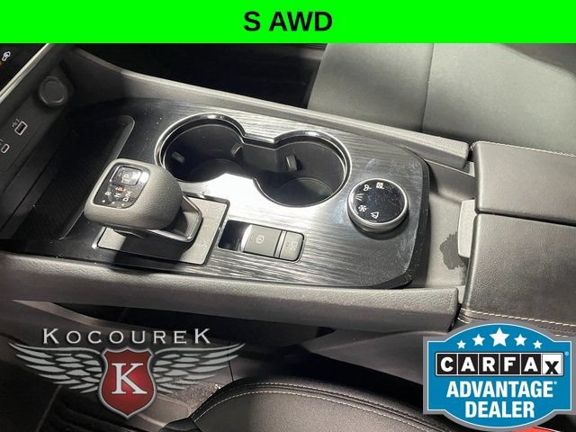 Used 2023 Nissan Rogue S AWD/4WD image 17