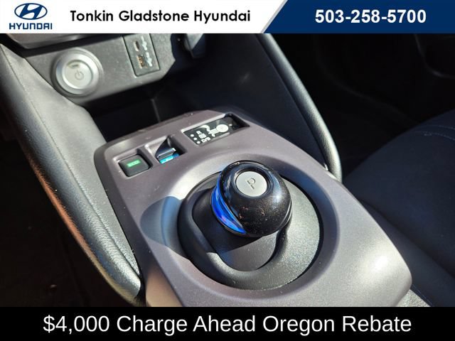 Used 2025 Nissan Leaf S FWD image 31