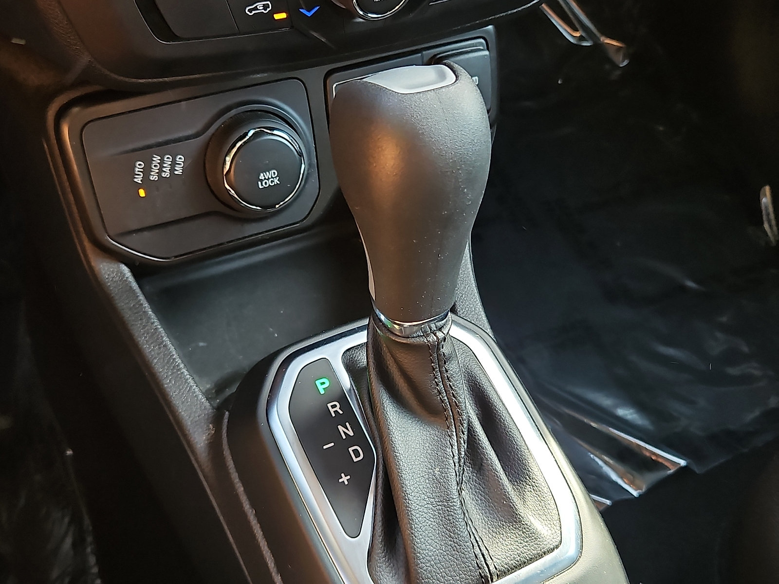 Used 2021 Jeep Renegade Sport AWD/4WD image 14