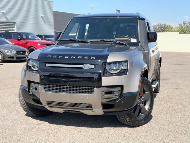 Used 2023 Land Rover Defender 130 X AWD/4WD image 3