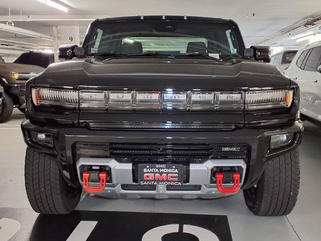 New 2026 GMC Hummer EV 4x4 Crew Cab w/ LPO, Illumination Package image 2