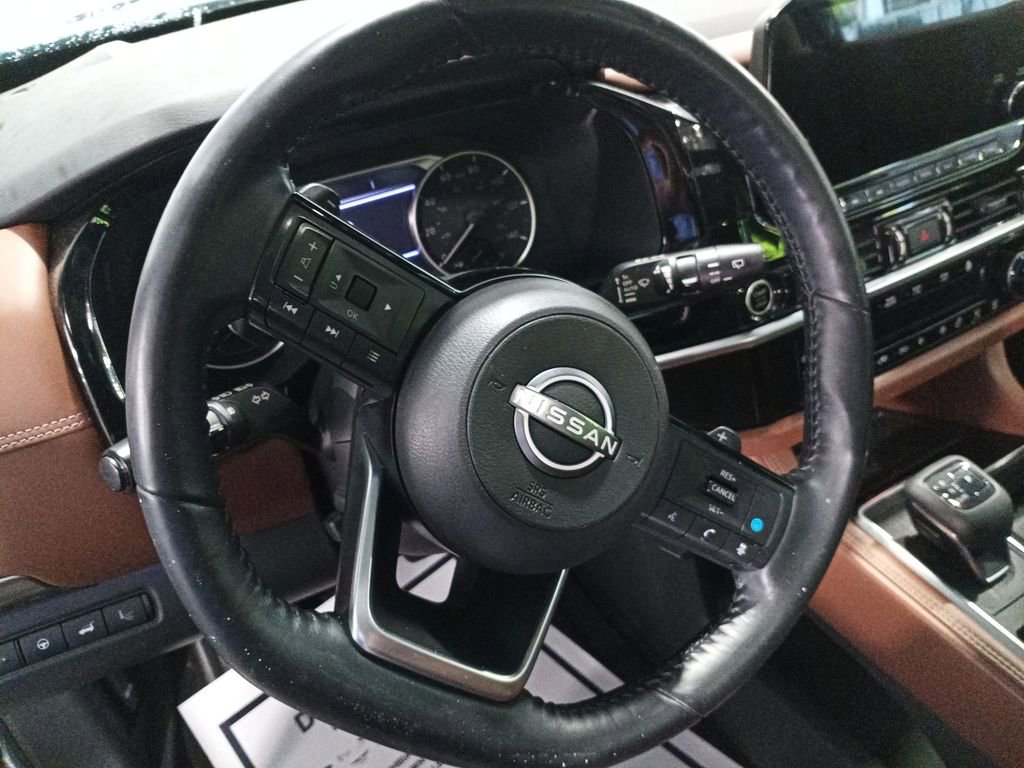 Used 2022 Nissan Pathfinder Platinum w/ Cargo Package AWD/4WD image 20