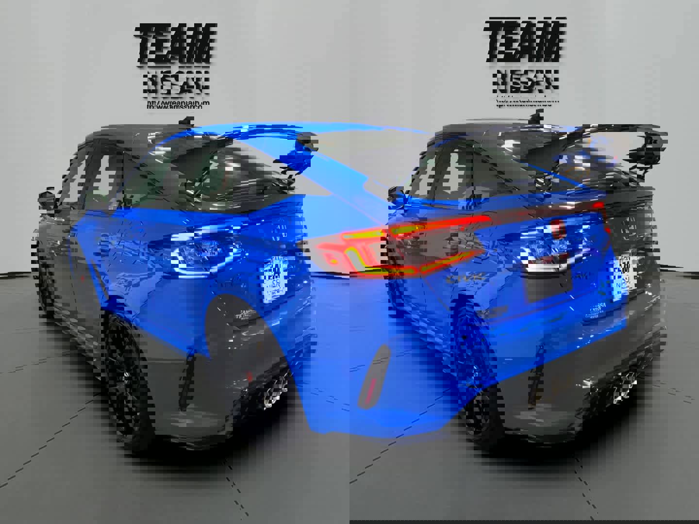 Used 2023 Honda Civic Type R image 4