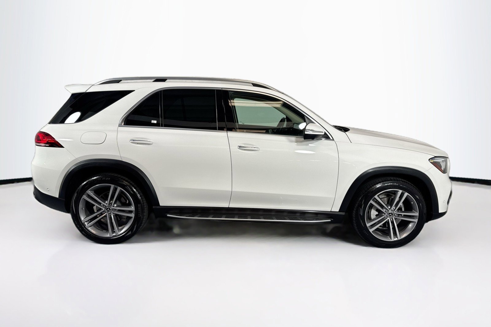 Certified 2022 Mercedes-Benz GLE 350 4MATIC image 4