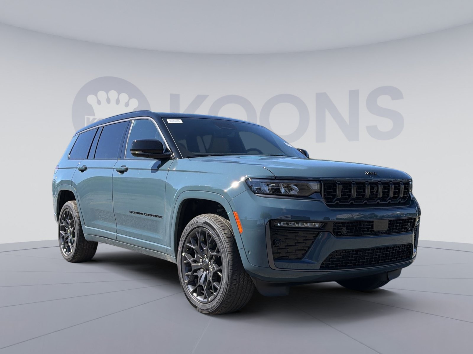 New 2026 Jeep Grand Cherokee L Summit w/ Obsidian Package AWD/4WD image 10