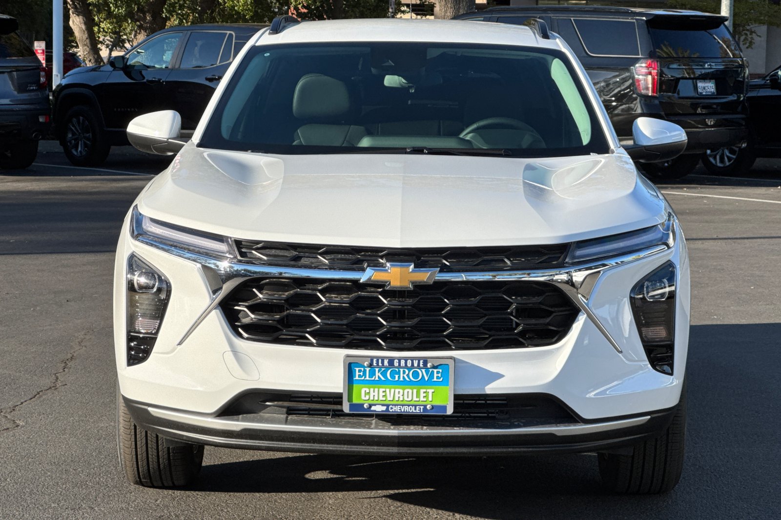 New 2026 Chevrolet Trax LT w/ LT Convenience Package FWD image 8