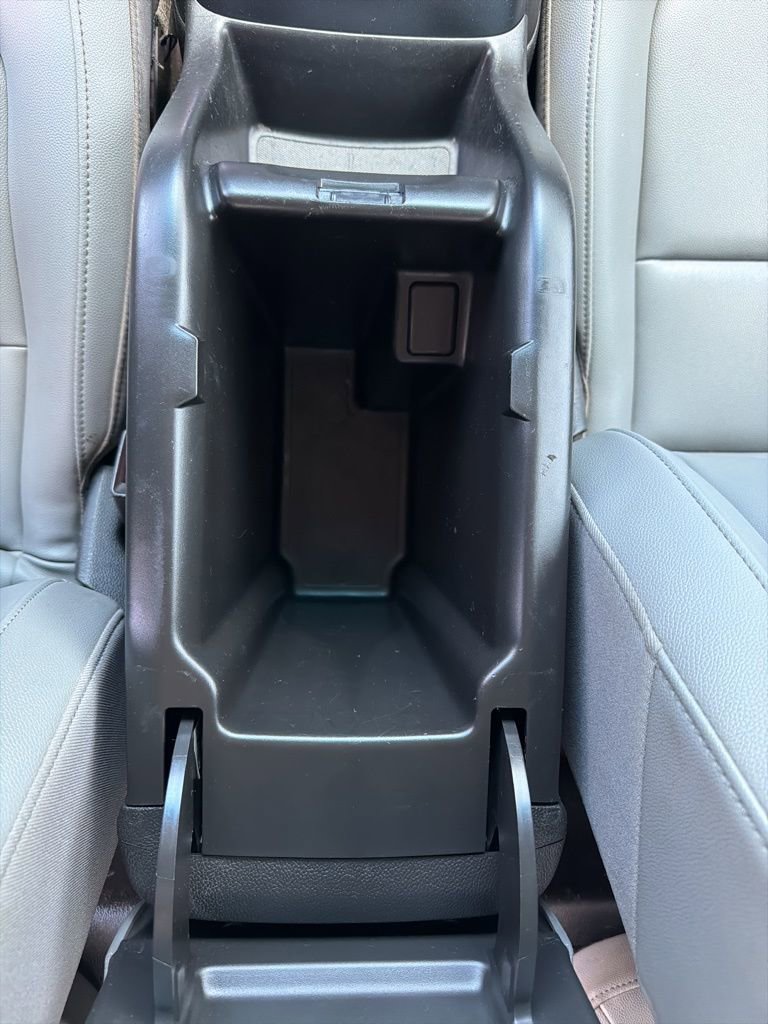 Used 2018 Chevrolet Colorado W/T image 26