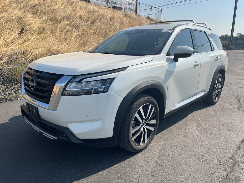 Used 2023 Nissan Pathfinder Platinum