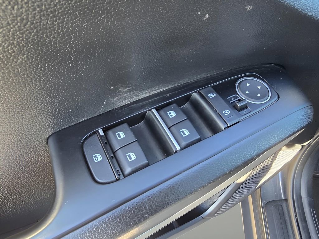Used 2024 Kia Soul LX w/ Option Group 015 image 28