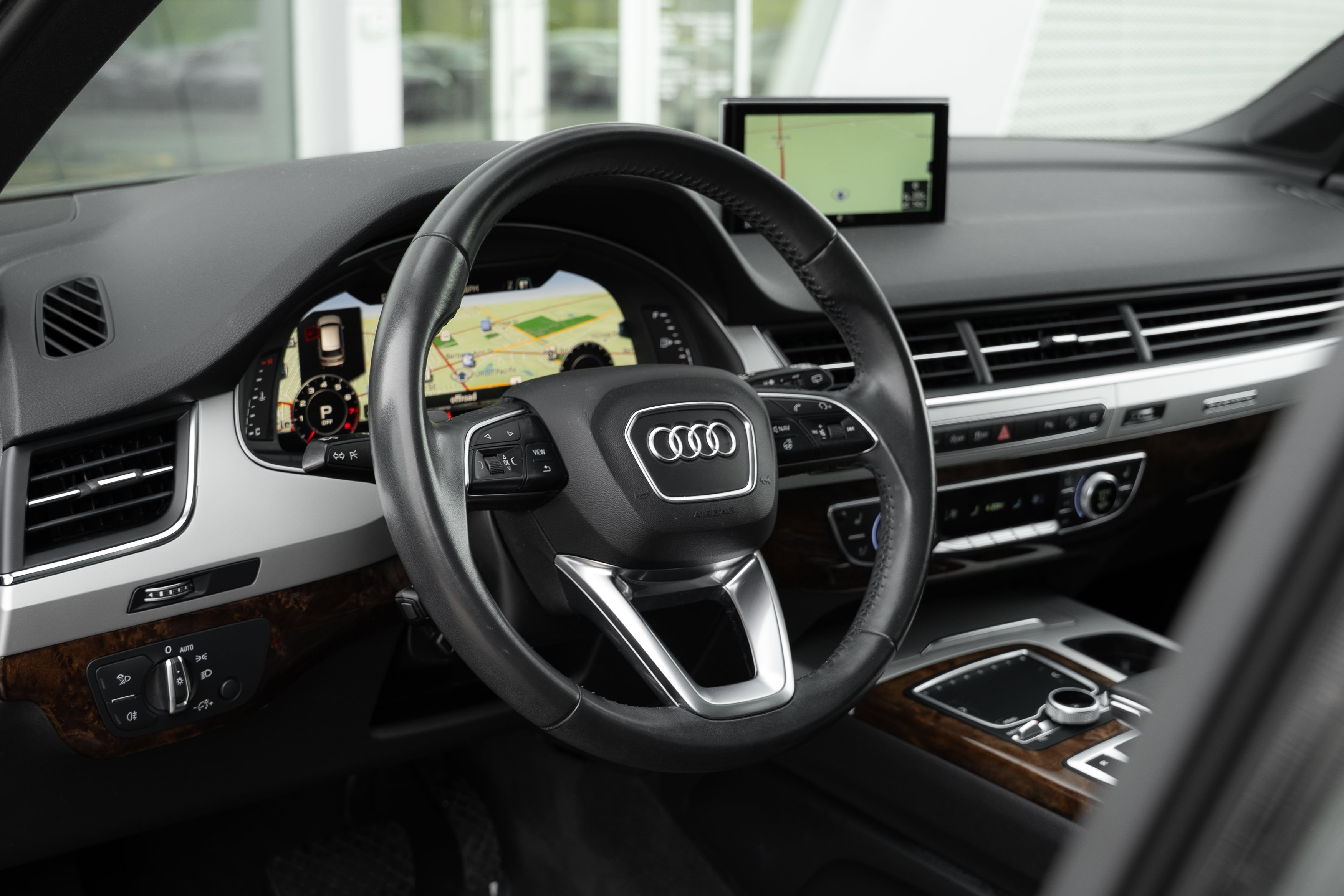 Used 2019 Audi Q7 2.0T Premium Plus w/ Premium Plus Package AWD/4WD image 11