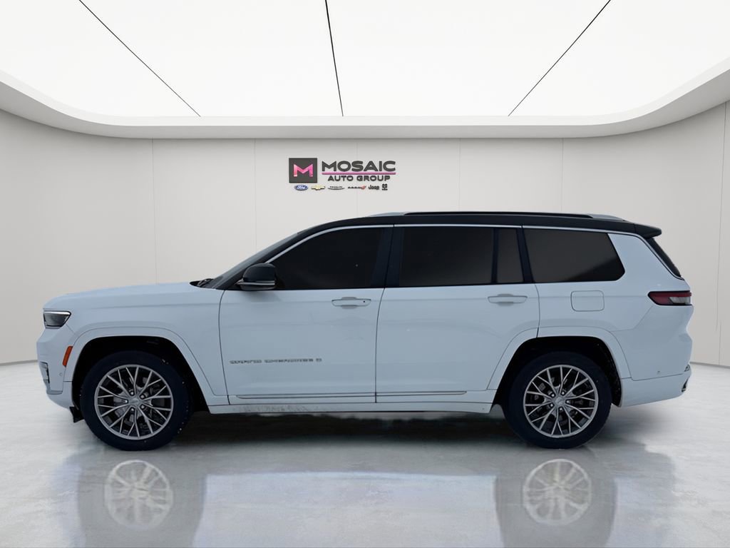 Used 2022 Jeep Grand Cherokee L Summit w/ Advanced Protech Group IV image 6