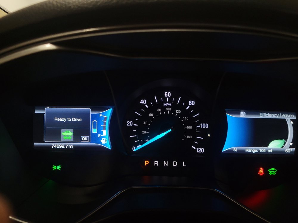 Used 2018 Ford Fusion S image 23