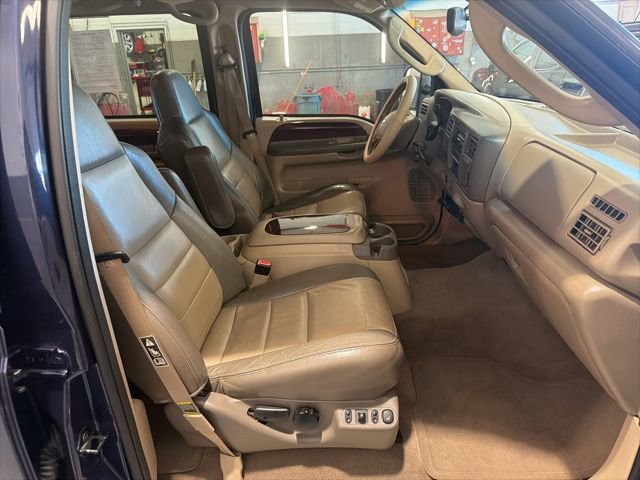 Used 2004 Ford Excursion Eddie Bauer image 16