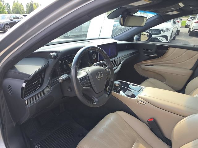 Used 2023 Lexus LS 500 AWD w/ Interior Upgrade Package image 23